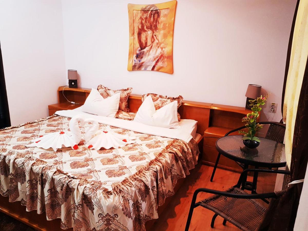 Pensiunea Red Rose Apartments Timisoara Exterior foto