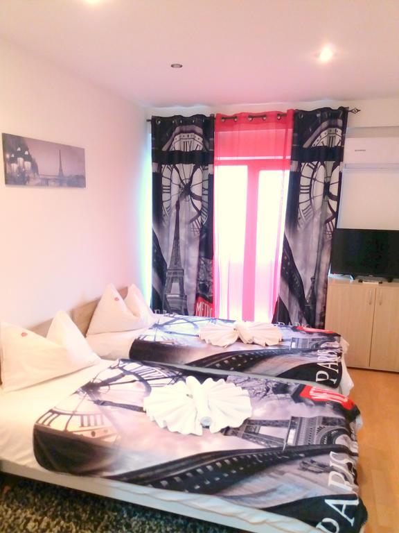 Pensiunea Red Rose Apartments Timisoara Exterior foto